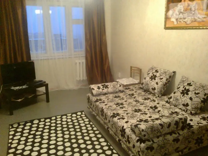 улица Софьи Перовской, 13/4