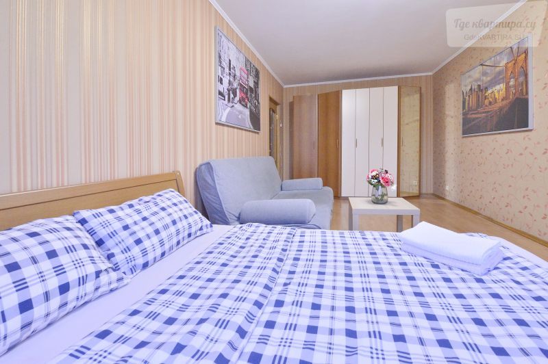 Дубнинская улица, 20к4