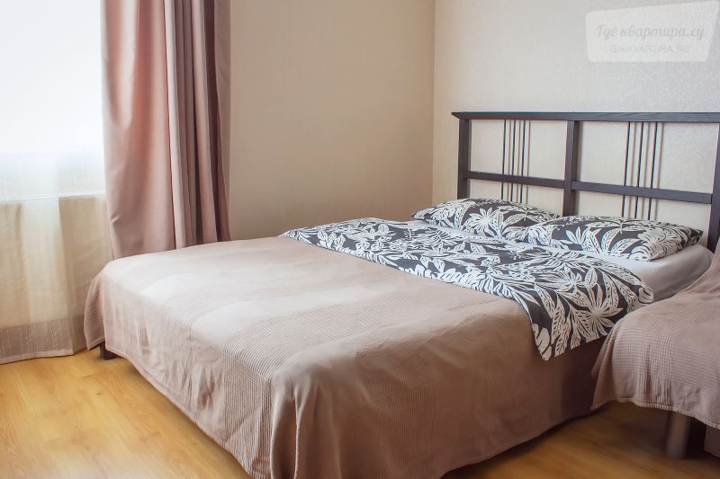 проспект Королёва, 7