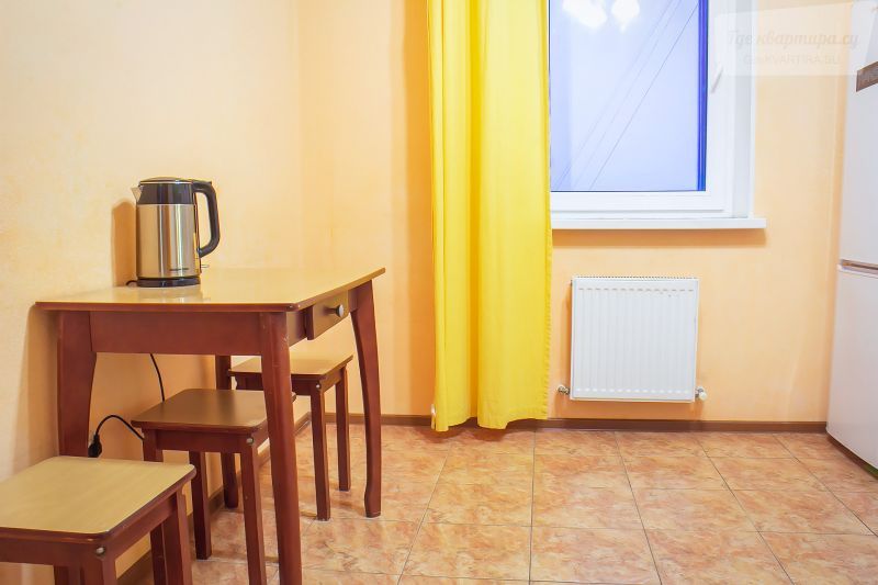 проспект Королёва, 7