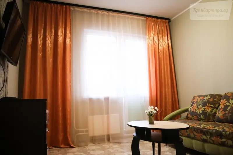 улица Александра Усольцева, 30
