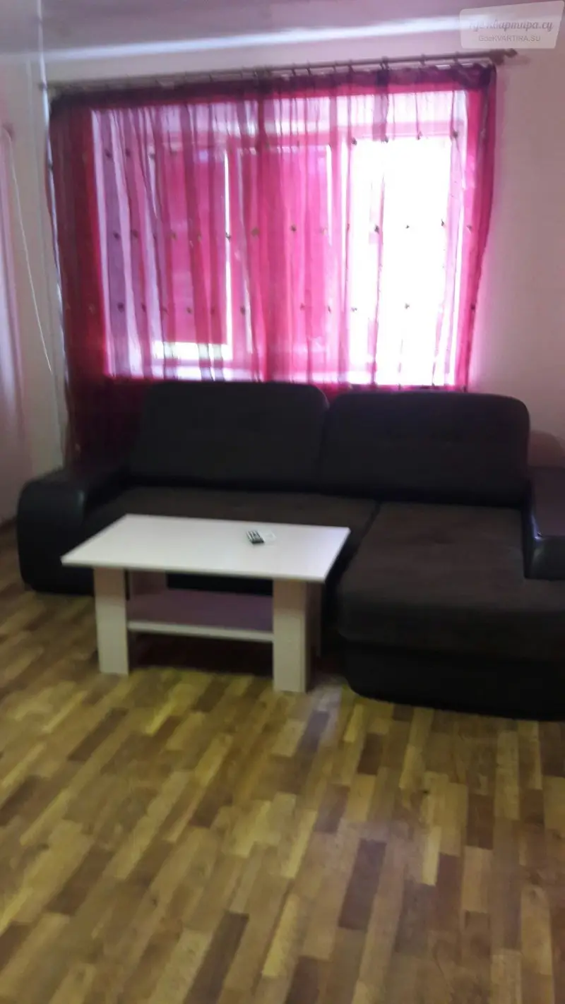 улица Базарова, 2